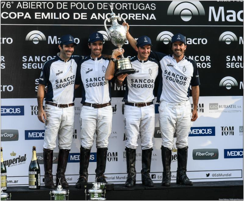 La Dolfina - 2016 Tortugas Champions